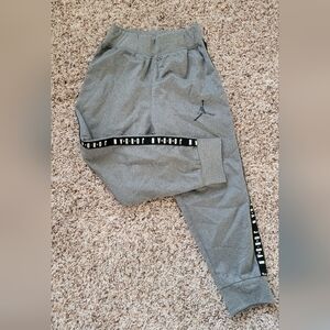 Kids Boy Jordan Gray Jogger Pants Size 4 Toddler Small Kids